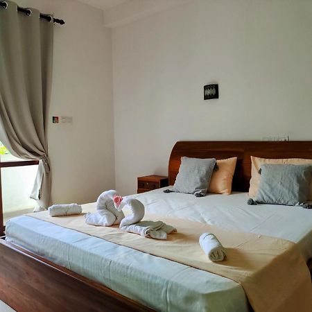 Aurora Hotel Hikkaduwa Kültér fotó