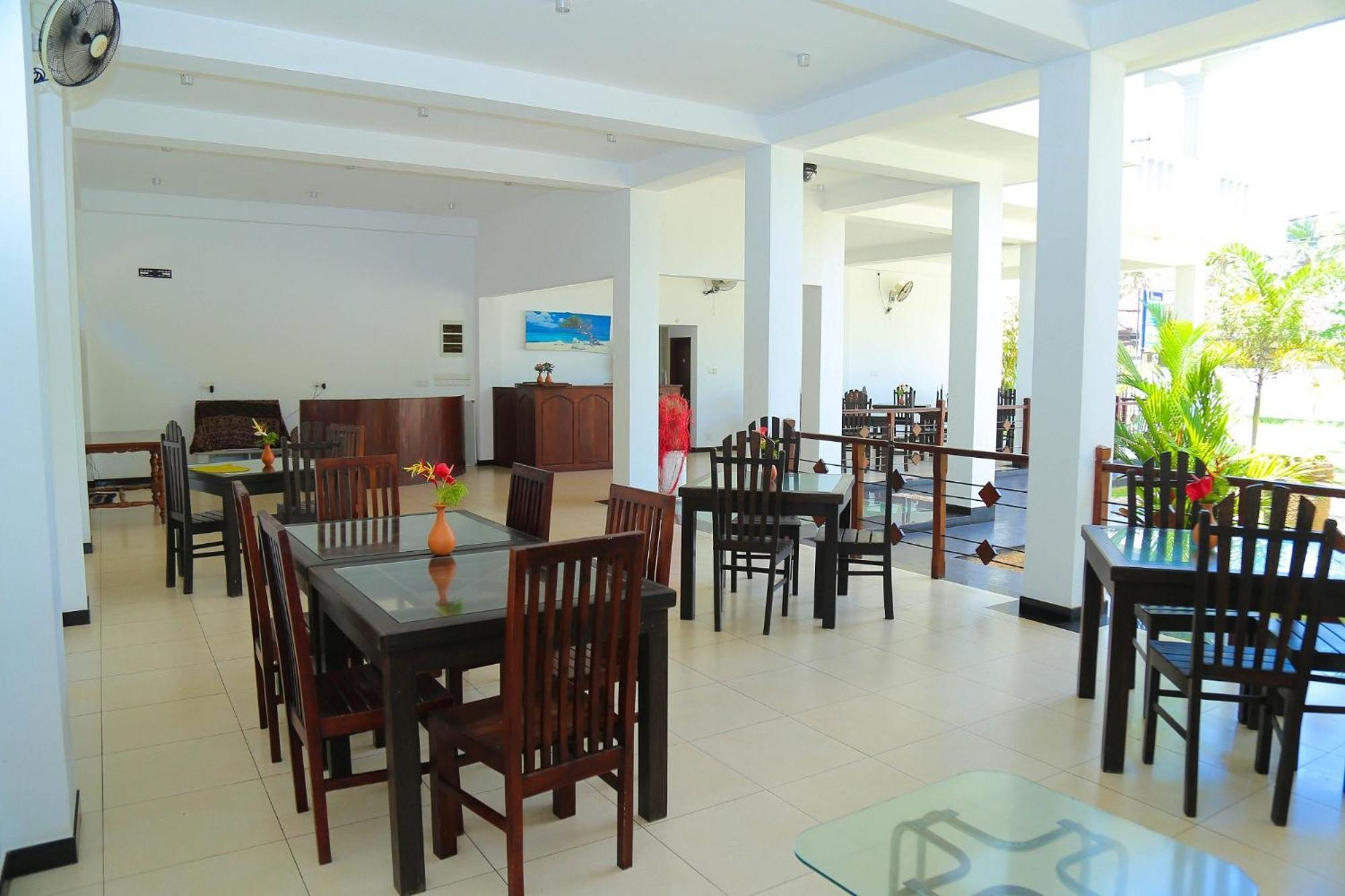 Aurora Hotel Hikkaduwa Kültér fotó