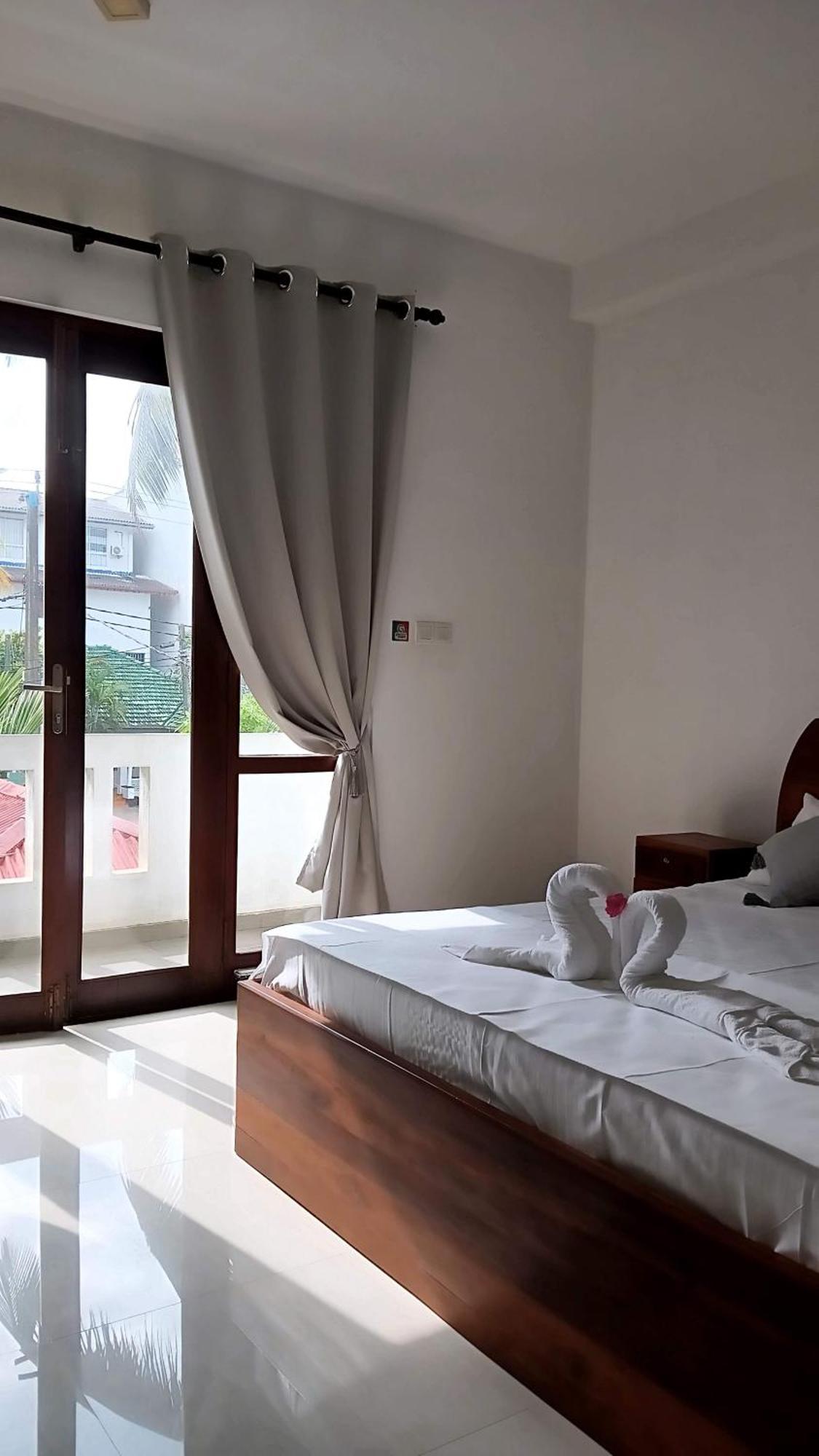 Aurora Hotel Hikkaduwa Kültér fotó